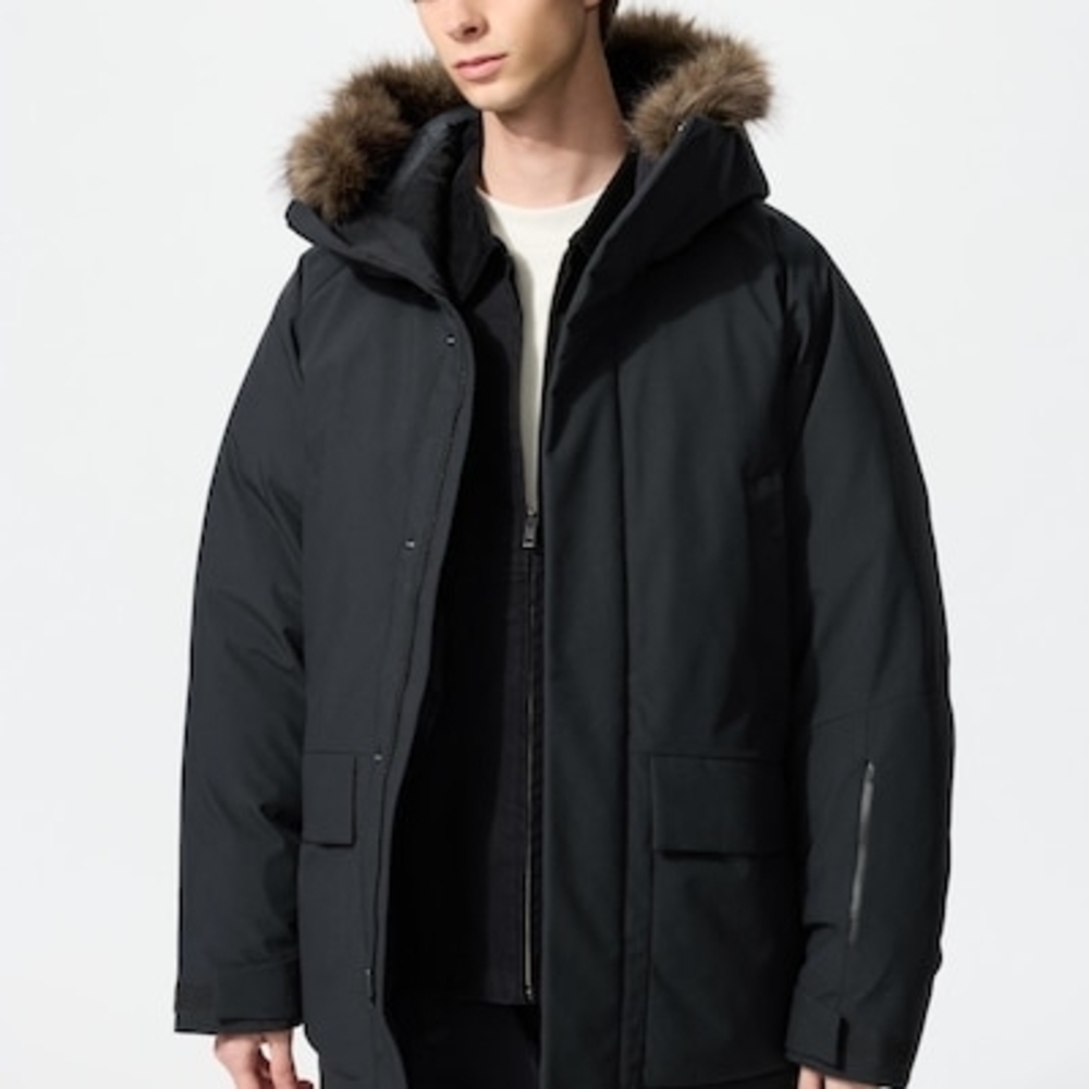 UNIQLO Men's Ultra Warm Down Coat Black Fur-Trimmed Hooded Jacket S